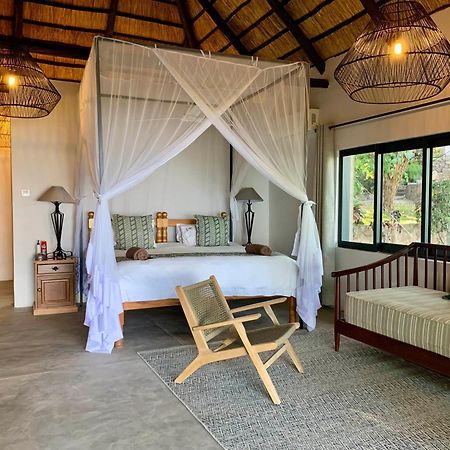 Hornbill Lodge Kariba Buitenkant foto
